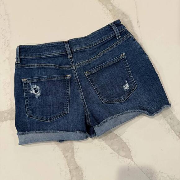 Maurice’s Denim Jean High Rise Shorts Womens 6 Dark Blue Wash Distressed Cut Off - Picture 4 of 5